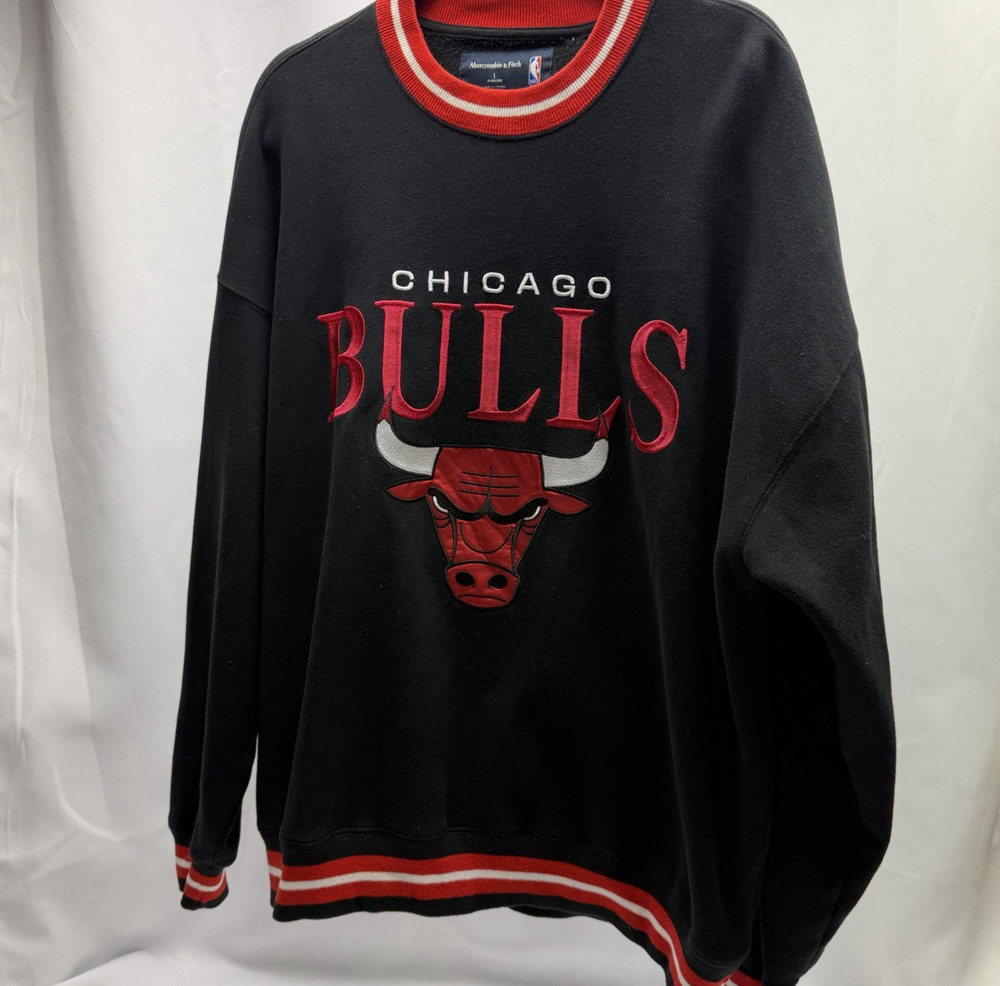 Abercrombie Fitch Chicago Bulls NBA Sweatshirt Oversized Large Crewneck Black